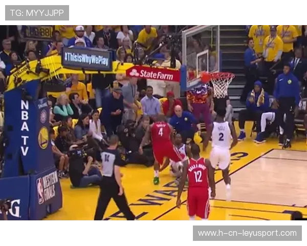 勇士教练布置换人策略收到回报